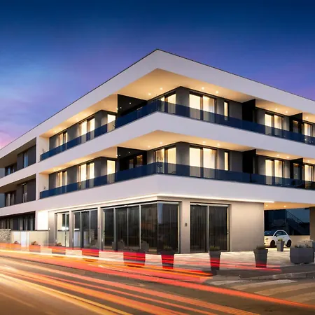 Gæstehus Fly - S4 - Mpolo 3*